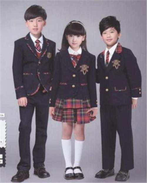 学生装定制纯棉校服套装当选舒海城服饰厂 校服价格如何