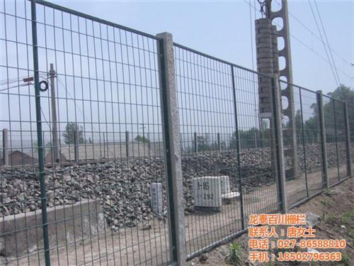 武汉公路护栏网|龙泰百川栅栏|公路护栏网生产厂家